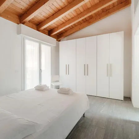 Casa Malu Nyaraló *